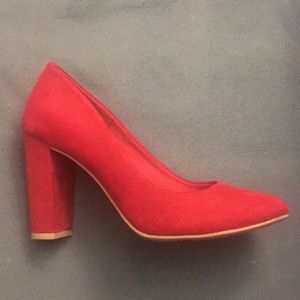 Women's Suede Block Heel Platform Pumps, Size 7.5